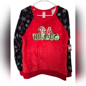 NWT Holiday time juniors sweater size XL